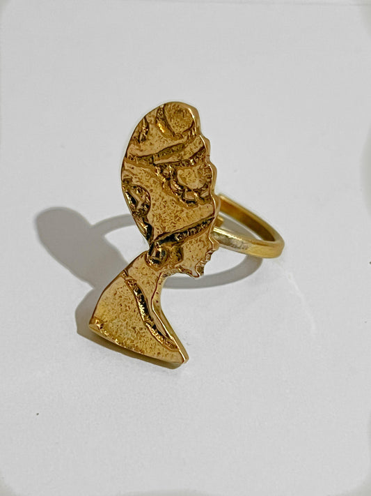 Queen Mother Ring